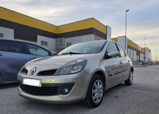 Renault Clio 2007 1.4 gasolina