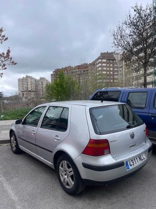 Volkswagen Golf 2002