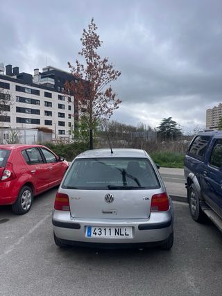 Volkswagen Golf 2002