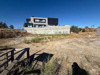 Terreno en venta en Hervencias en Ávila