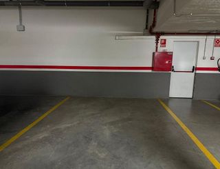 Garaje en venta en Universidad en Ávila