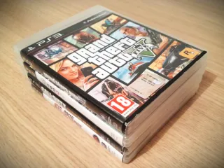 Videogiochi PS3: GTA V, CoD, NFS Rivals, Fifa 17