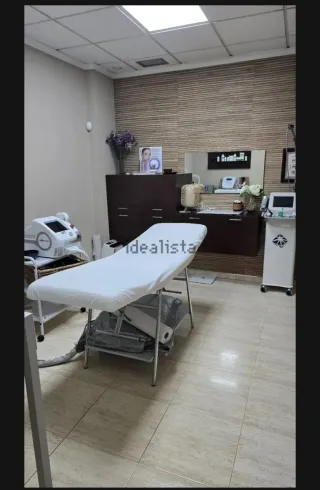 Traspaso de negocio de estética , con licencia