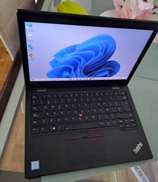 Lenovo ThinkPad i5
