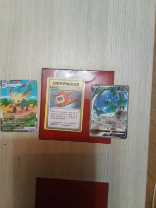 Cartas Pokémon V, VMAX y Entrenador