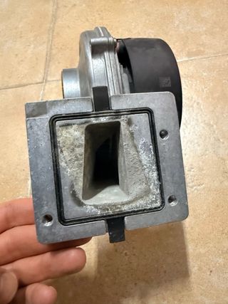 Extractor Saunier Duval THEMA CONDENS F25