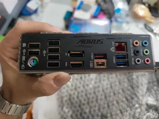 Placa Base Gigabyte B560M AORUS ELITE