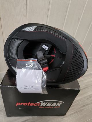 Casco de moto Protectwear naranja y negro