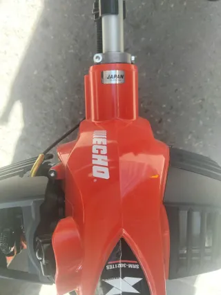 Desbrozadora Echo SRM-3021TES