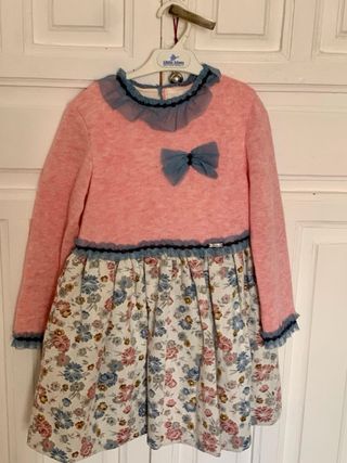 Vestidos talla 10. MIRANDA  (8€) Impecables.