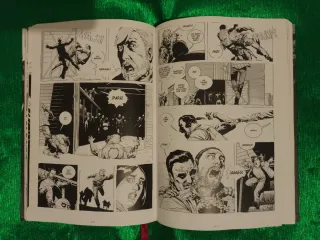 Comics Los Muertos Vivientes de la famosa serie