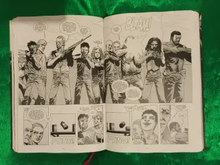 Comics Los Muertos Vivientes de la famosa serie