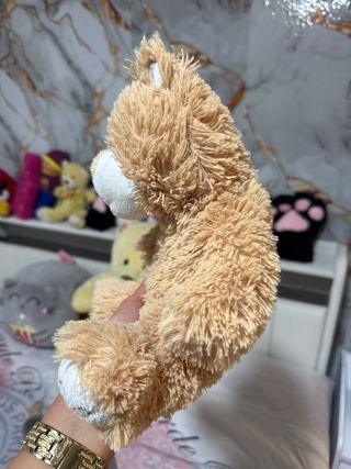 Oso de peluche pequeño como nuevo
