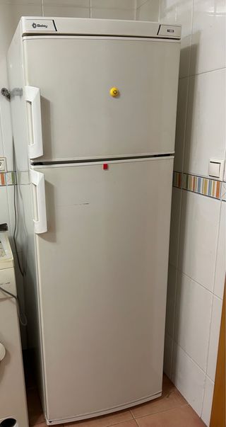 Frigorífico Balay antiguo