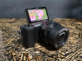 Sony Alpha 5100 Cámara Mirrorless