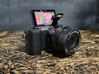 Sony Alpha 5100 Cámara Mirrorless
