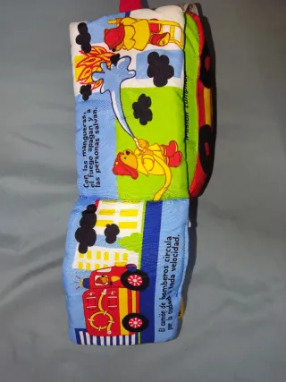 Libro de tela camión bomberos para bebé