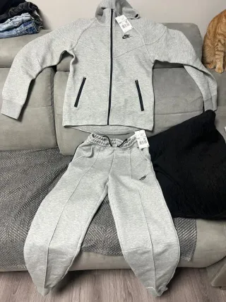 Chándal Nike Gris