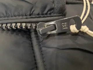 Chaleco Pedro del Hierro azul nuevo