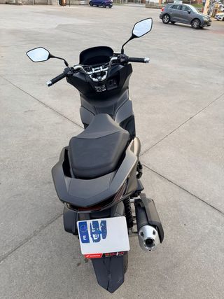 Honda PCX 125 Negra (Único Propietario)
