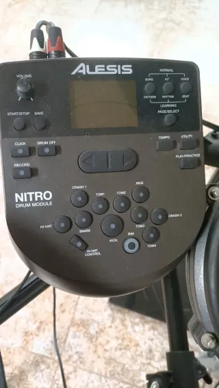 Batería Electrónica Alesis