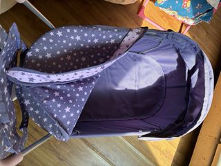 Carrito de muñecas morado