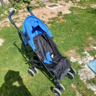 Silla de paseo azul