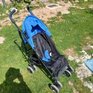 Silla de paseo azul