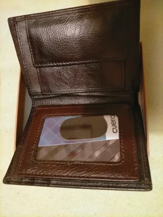 Billetera de piel Dispel hombre