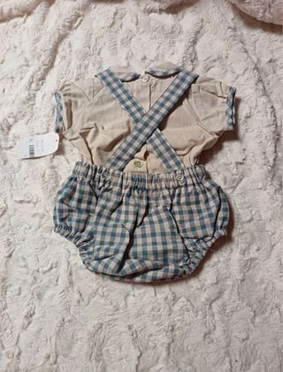 Conjunto bebé peto cuadros y camisa