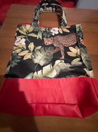 Borsa stoffa e ecopelle con tigre