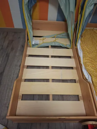 Cama Montessori Infantil con colchon y extras