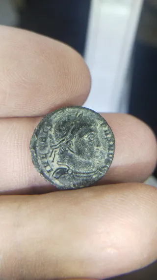 Lote 2 Follis Monedas Romanas