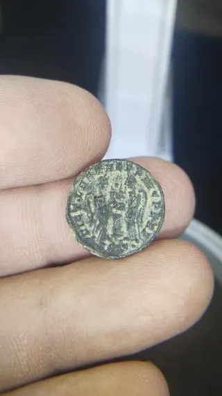 Lote 2 Follis Monedas Romanas