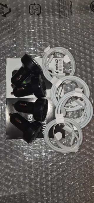 Lotto 4 Kit Caricatore Auto + 4 Cavi USB-C