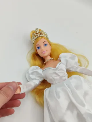 Muñeca Giselle Encantada