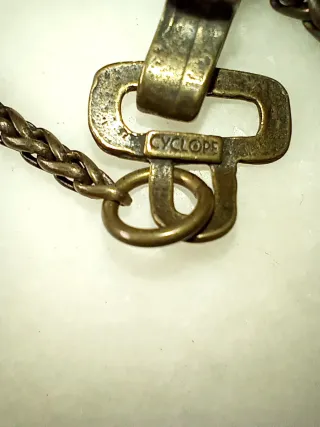 Collar Cyclope con colgante de cristal