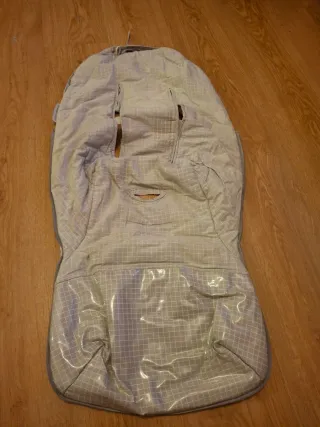 Colchoneta y saco de entretiempo universal