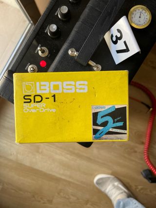 Black label Boss SD-1