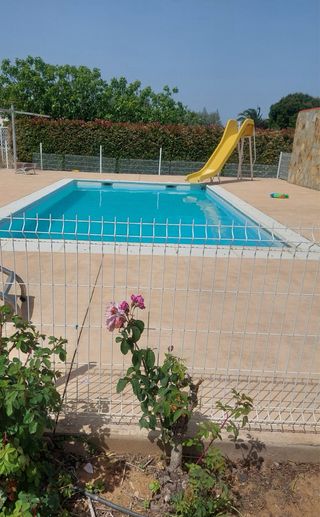 Tobogán para piscina o jardín, bomba agua incluida