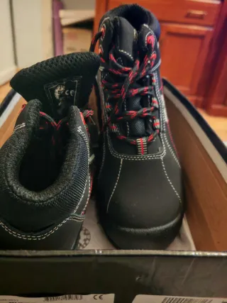 Botas de seguridad BUTEO Talla 38