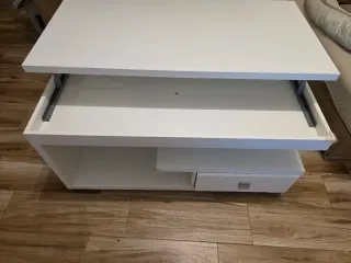 Mesa de salón abatible blanca