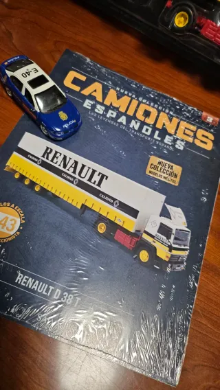 Camión Renault + coche Policia