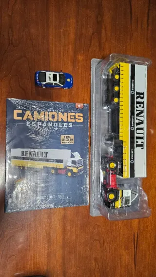 Camión Renault + coche Policia