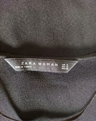 Blusa Zara crop decote V