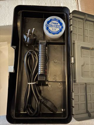 Máquina Taber Abrasion Tester