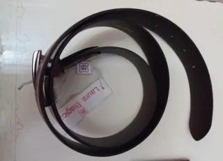 Cintura uomo pelle fibbia metallo