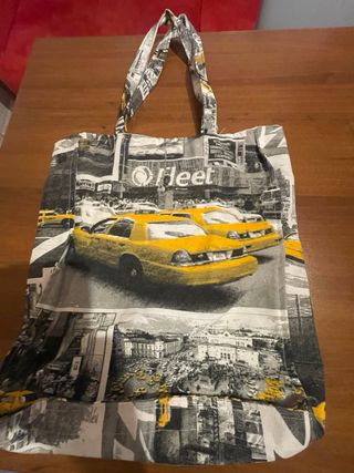 Borsa in stoffa con stampa taxi gialli