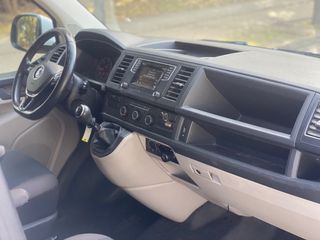 Volkswagen transporter 2017