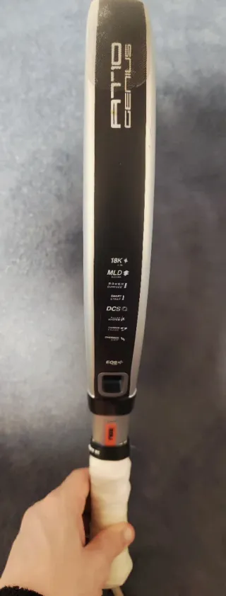 Pala de pádel NOX AT10 Genius 18K